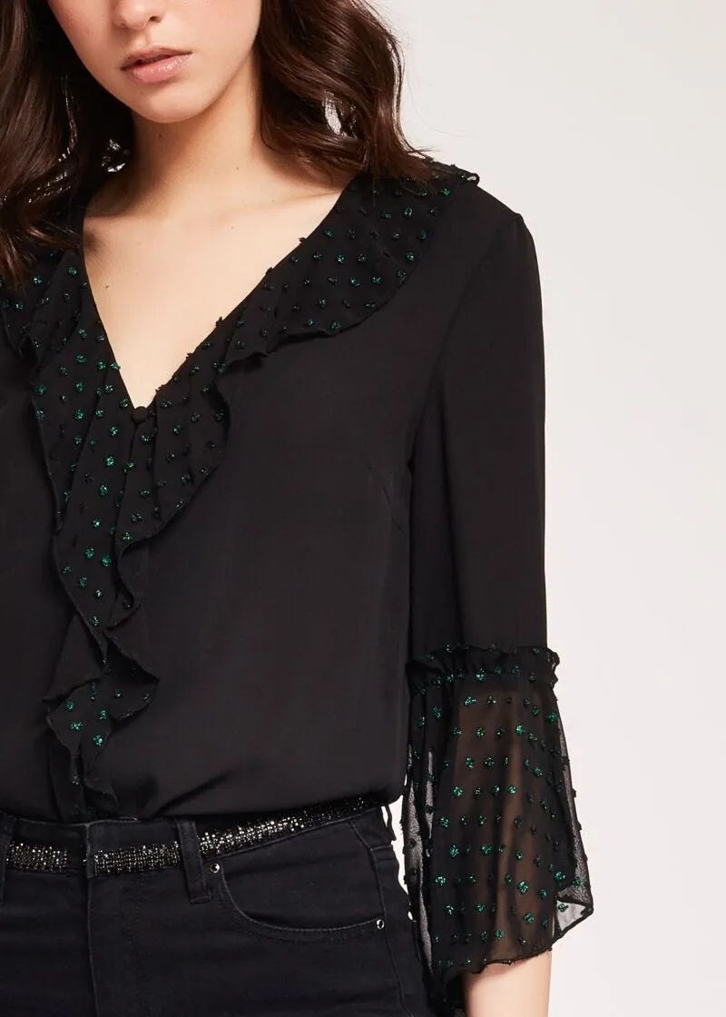 Blusa con rouche in plumetis