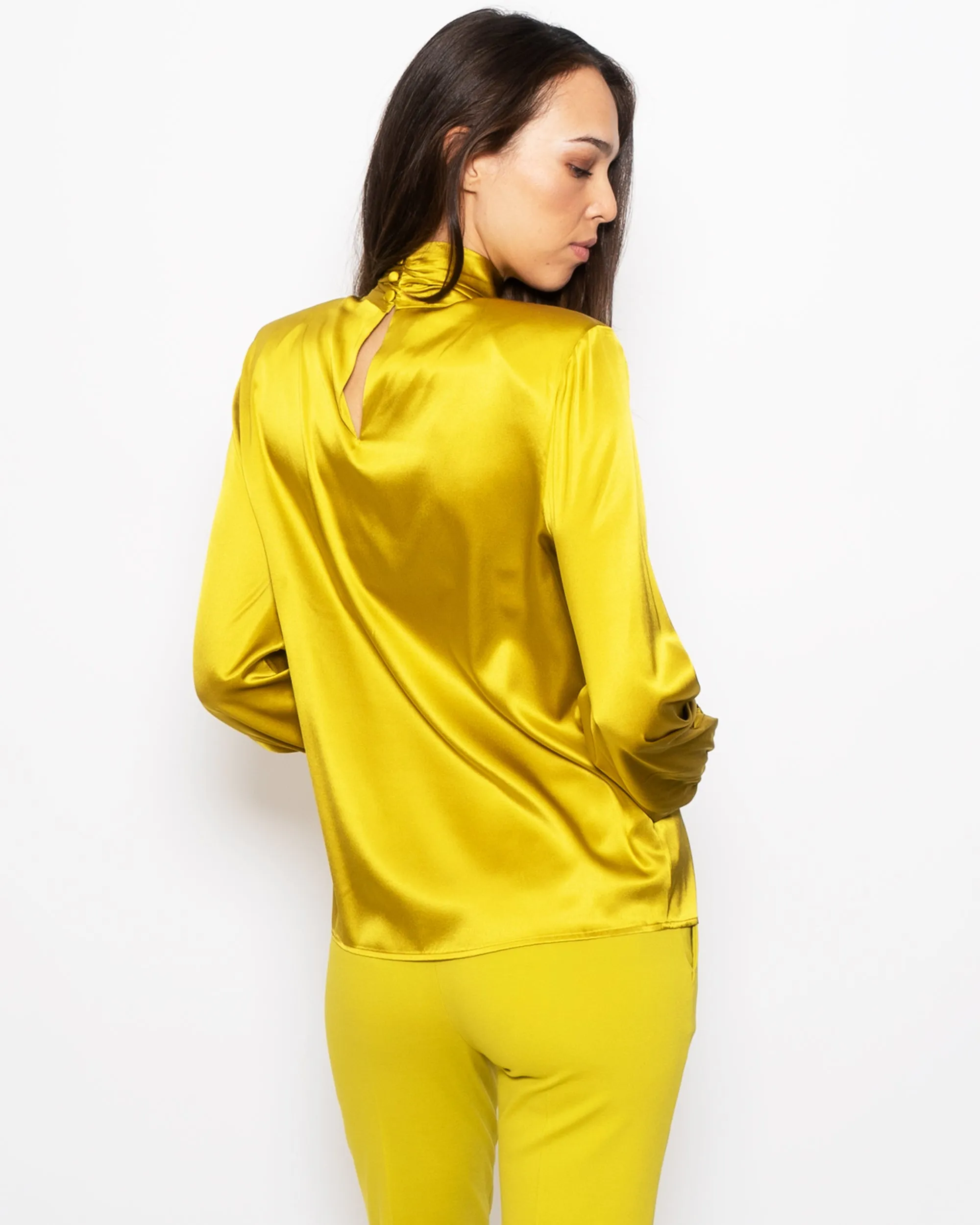 Blusa in Satin Stretch Verde