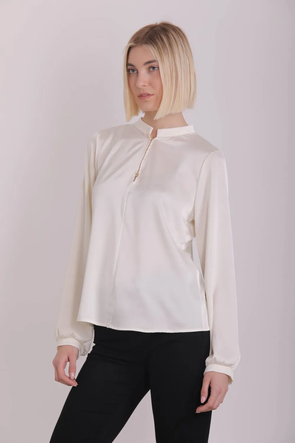 MImi Mua art: MSAH-1549 - BLUSA COLLO ALLA COREANA EFFETTO RASO