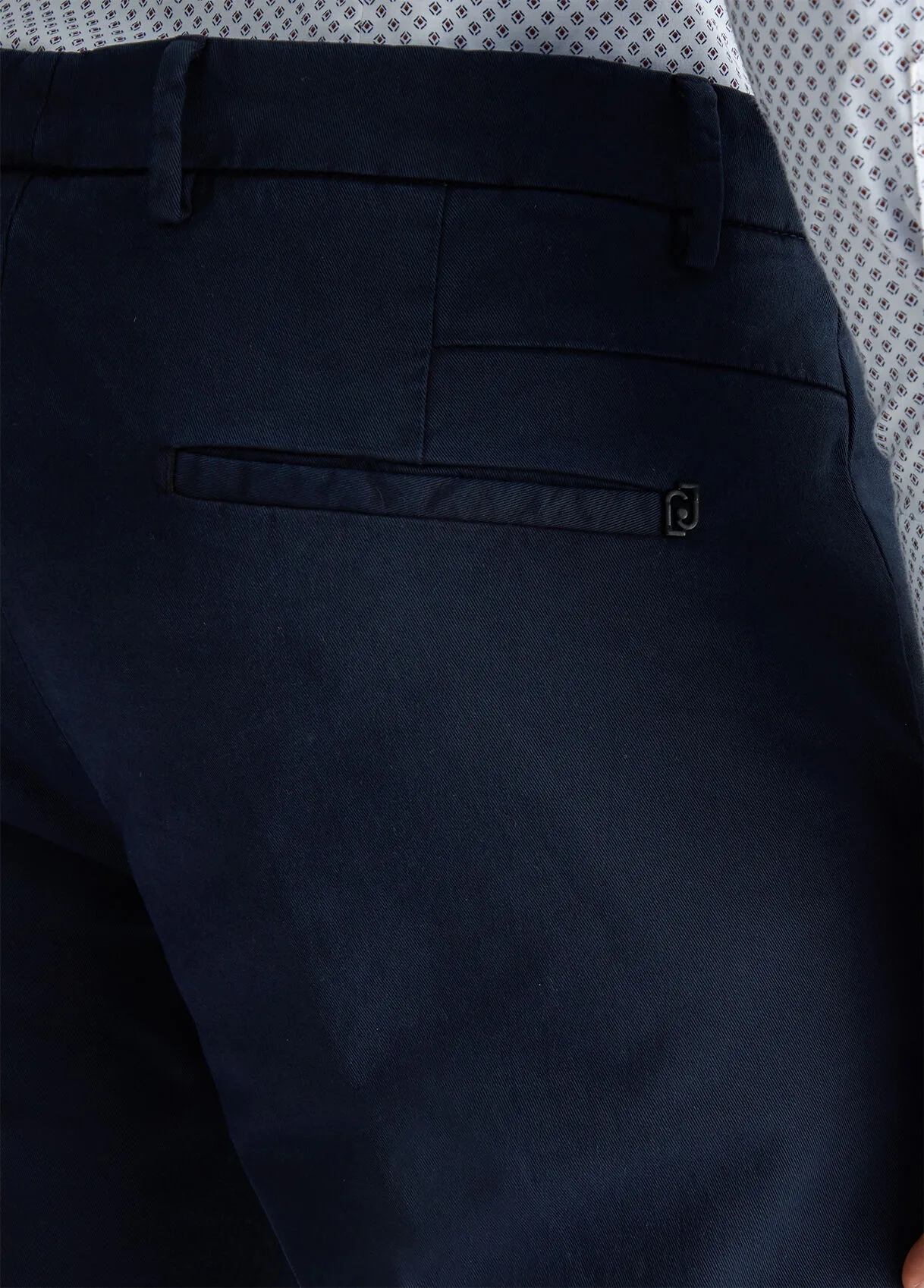 Pantaloni chino blu