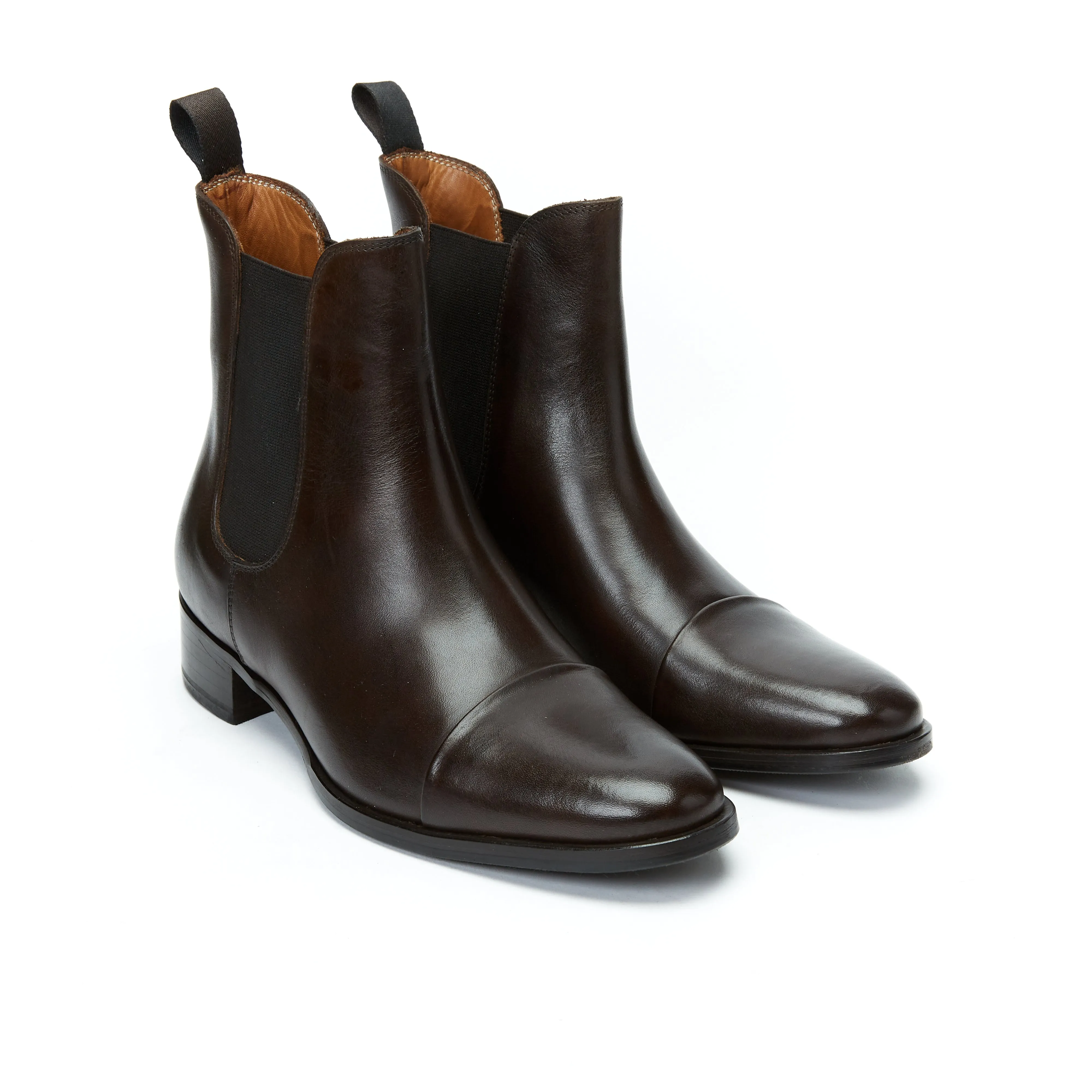 Straight cap chelsea boot dark brown